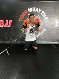 <p>SAHADEV BARMAN AT TIGER MUAY THAI, BANGKOK</p>
